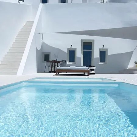 Holiday home Elegant Santorini House-Caldera View-Outdoor Hot Tub -Private Pool *