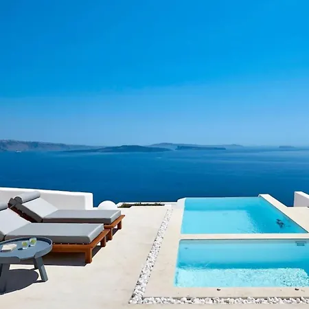 Elegant Santorini House-Caldera View-Outdoor Hot Tub -Private Pool Σπίτι διακοπών Οία