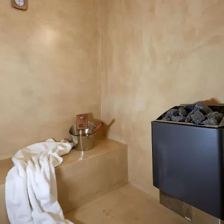 Elegant Santorini House-Caldera View-Outdoor Hot Tub -Private Pool